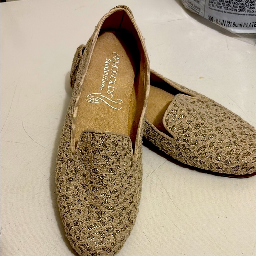 Aerosoles Women's Tan Loafers